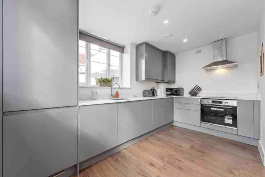 Cozy Flat Near London Eye/ Victoria / Vauxhall Apartment Екстериор снимка