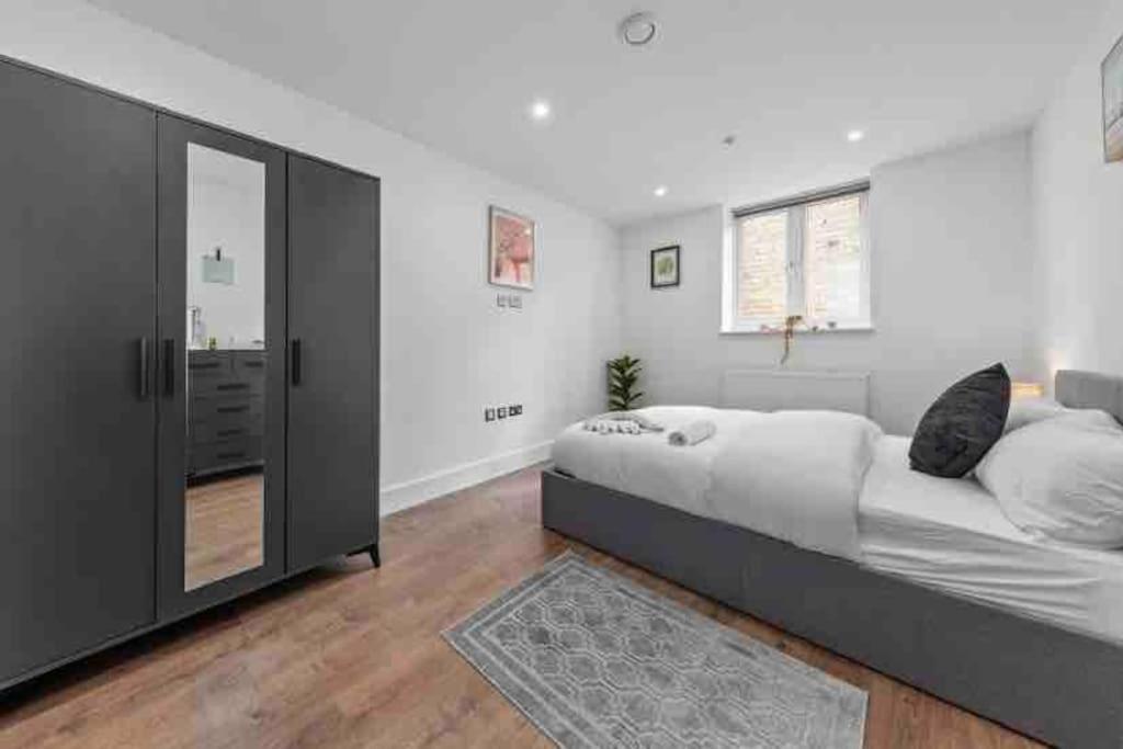 Cozy Flat Near London Eye/ Victoria / Vauxhall Apartment Екстериор снимка