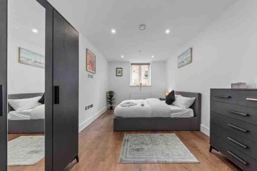Cozy Flat Near London Eye/ Victoria / Vauxhall Apartment Екстериор снимка