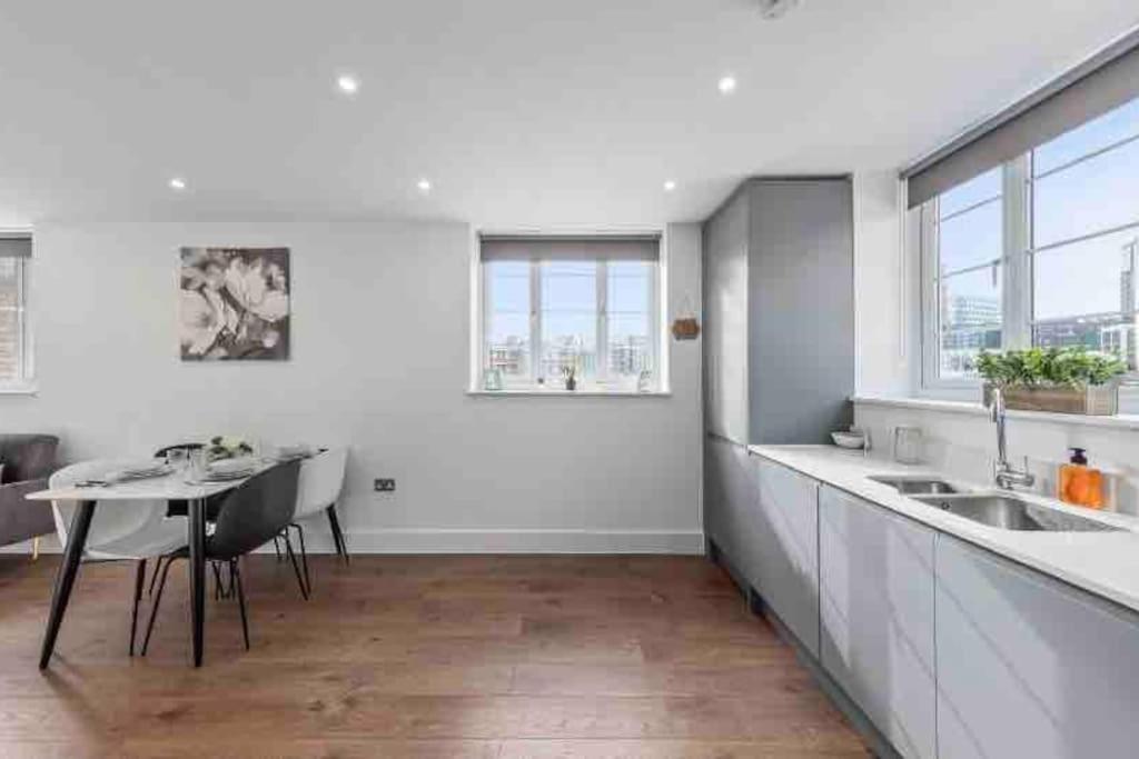 Cozy Flat Near London Eye/ Victoria / Vauxhall Apartment Екстериор снимка