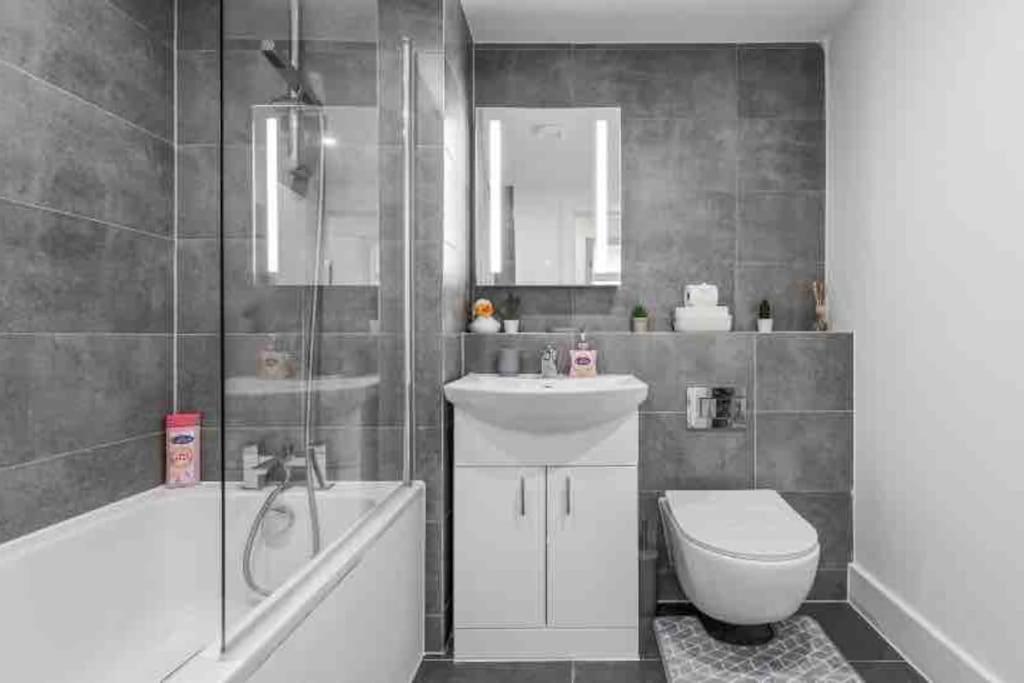 Cozy Flat Near London Eye/ Victoria / Vauxhall Apartment Екстериор снимка