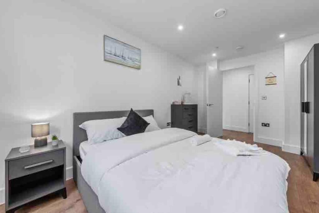 Cozy Flat Near London Eye/ Victoria / Vauxhall Apartment Екстериор снимка
