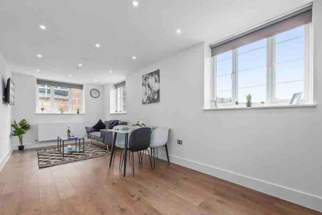 Cozy Flat Near London Eye/ Victoria / Vauxhall Apartment Екстериор снимка